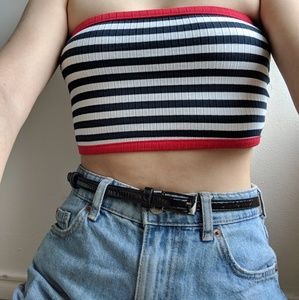 High waist black leathery belt